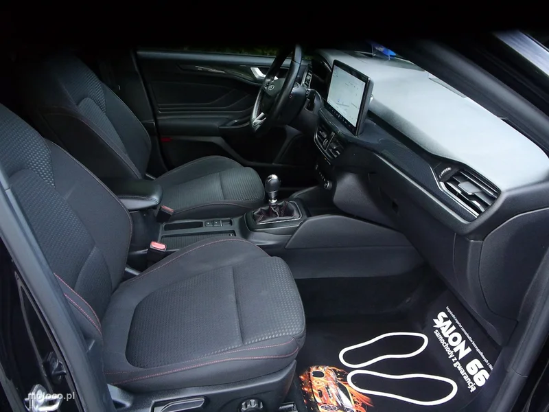 Ford Focus IV 37