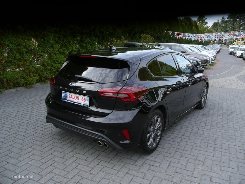 Ford Focus IV 5