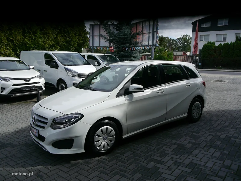 Mercedes-Benz Klasa B W246 B 180 12