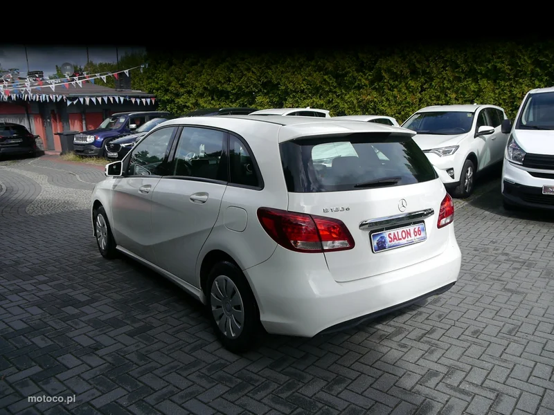 Mercedes-Benz Klasa B W246 B 180 14