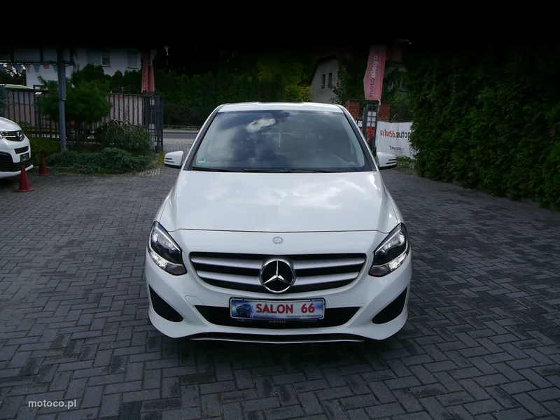 Mercedes-Benz Klasa B W246 B 180 7