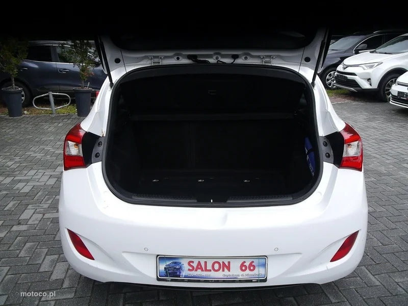 Hyundai i30 18