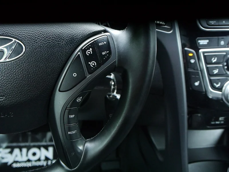 Hyundai i30 22