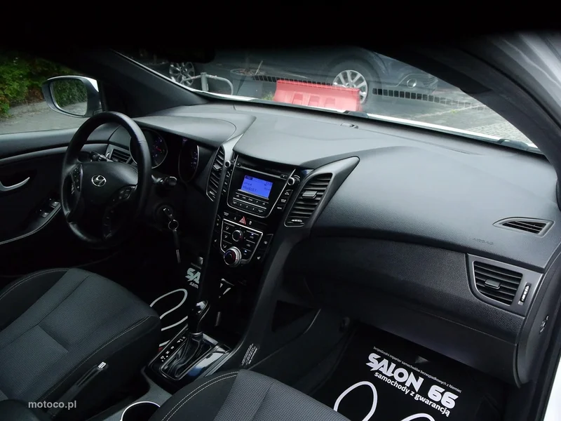 Hyundai i30 32