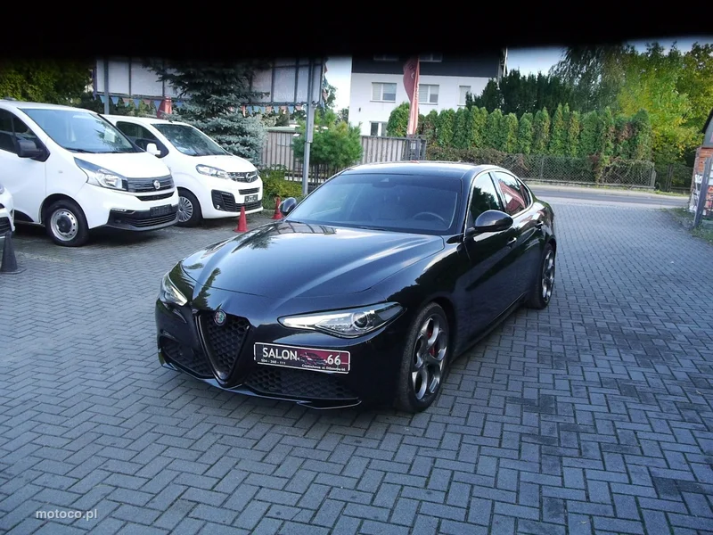 Alfa Romeo Giulia 3