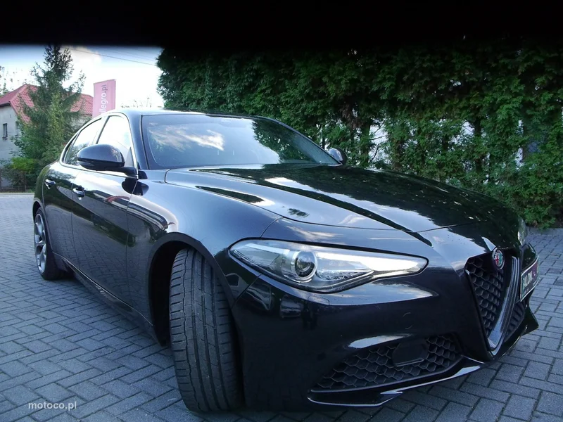 Alfa Romeo Giulia 9