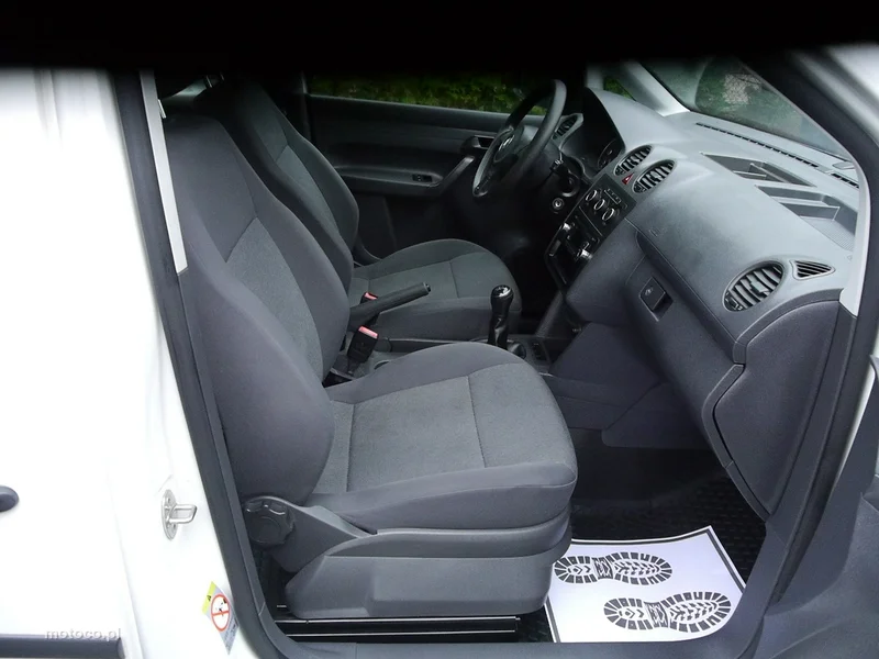 Volkswagen Caddy III 20