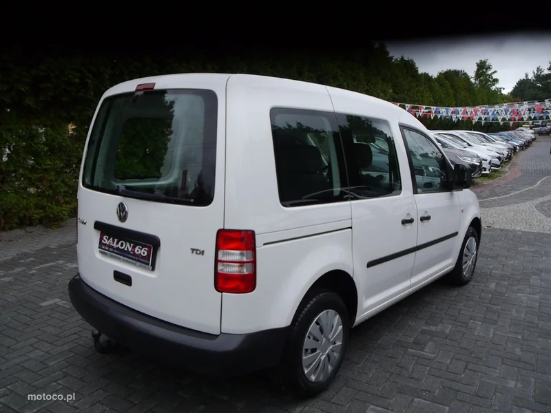 Volkswagen Caddy III 5