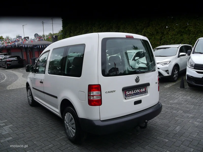 Volkswagen Caddy III 6