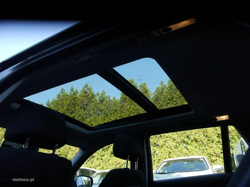 BMW Seria 3 E90 318 19
