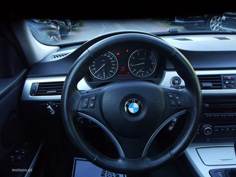 BMW Seria 3 E90 318 20