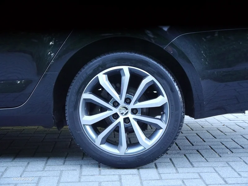 Skoda Octavia III 20