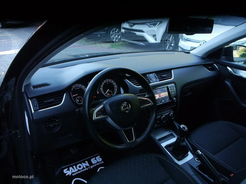 Skoda Octavia III 29