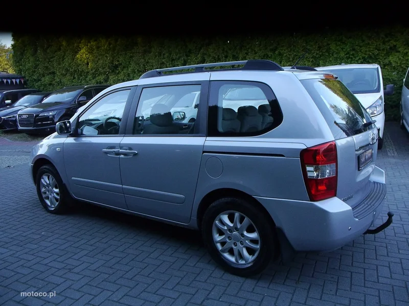Kia Carnival 13