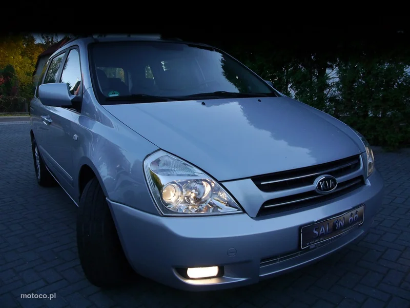 Kia Carnival 9