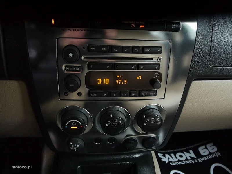 Hummer H3 25