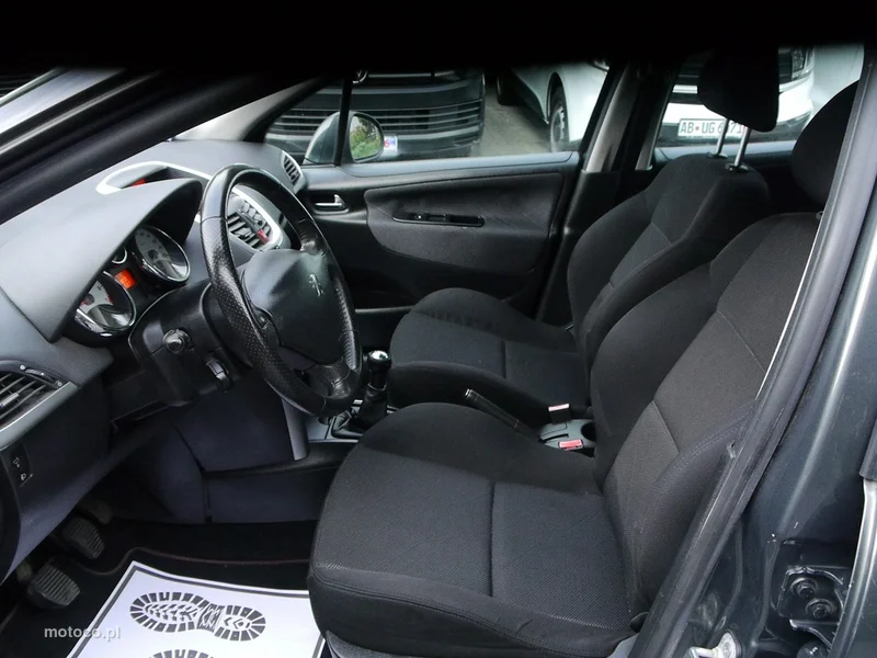 Peugeot 207 SW 25