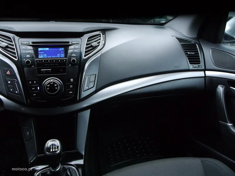 Hyundai i40 21