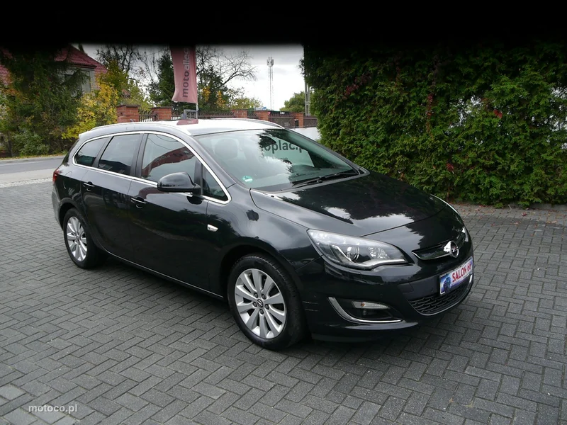Opel Astra J 16
