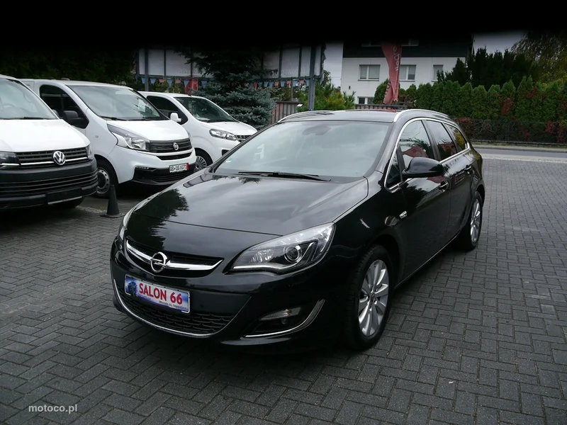 Opel Astra J 3