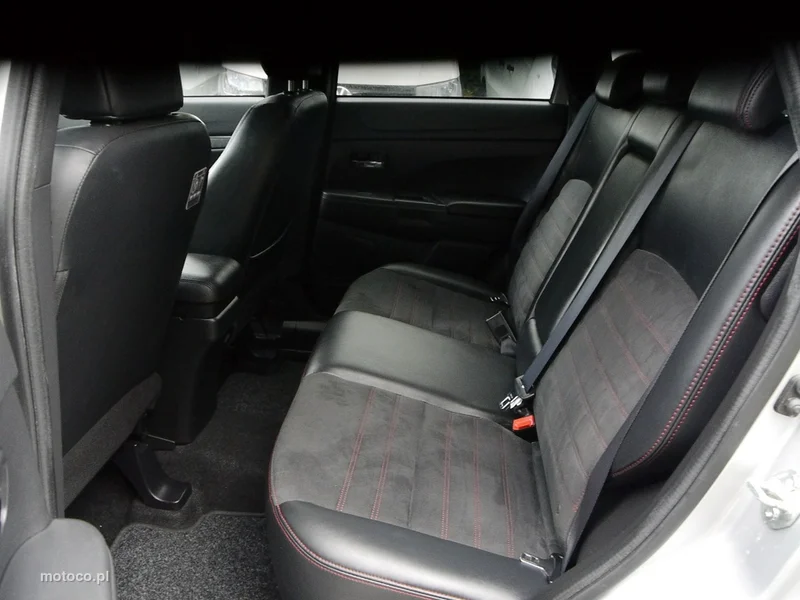 Mitsubishi ASX 36