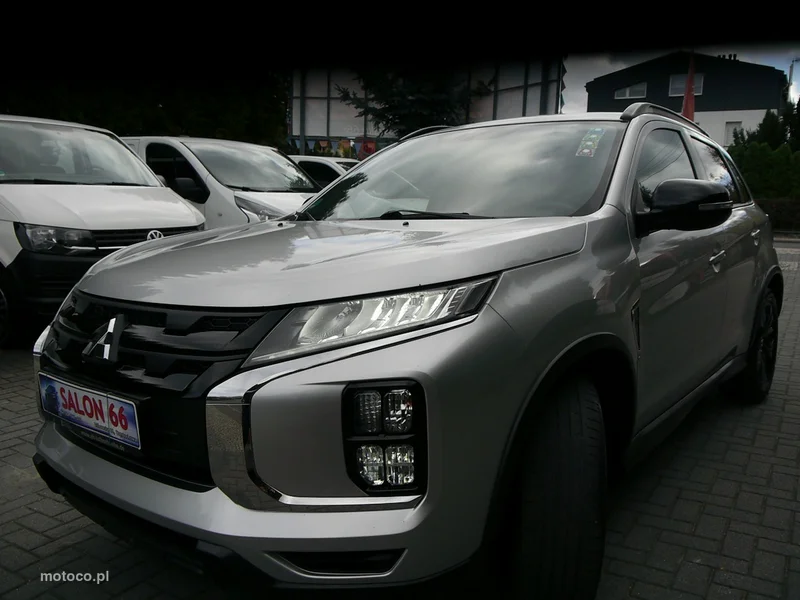 Mitsubishi ASX 8