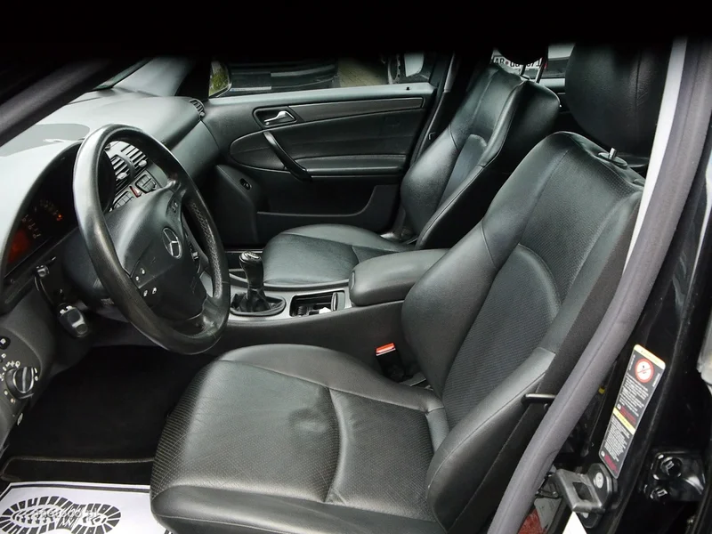 Mercedes-Benz Klasa C W203 C 200 30