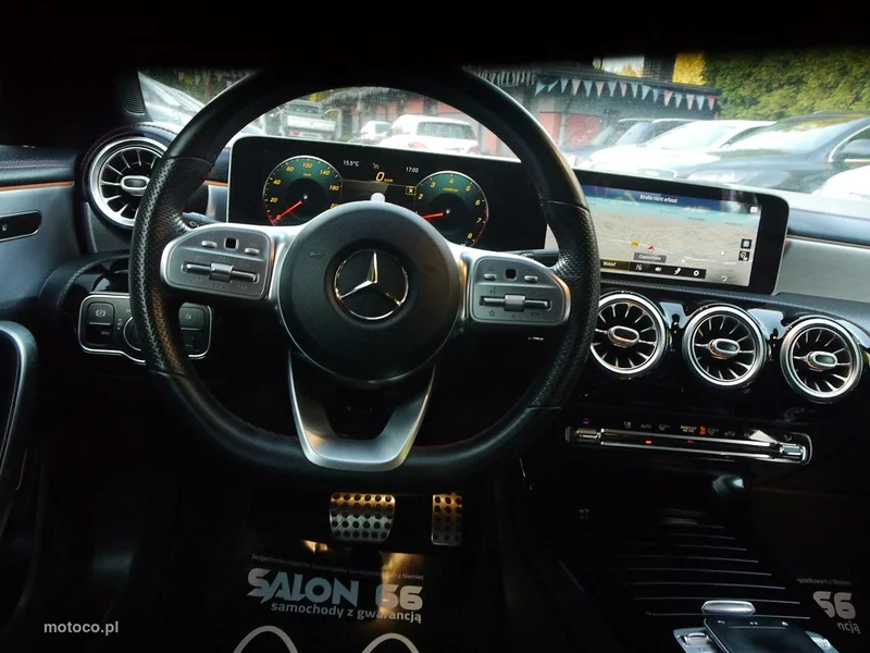 Mercedes-Benz CLA C118 200 39