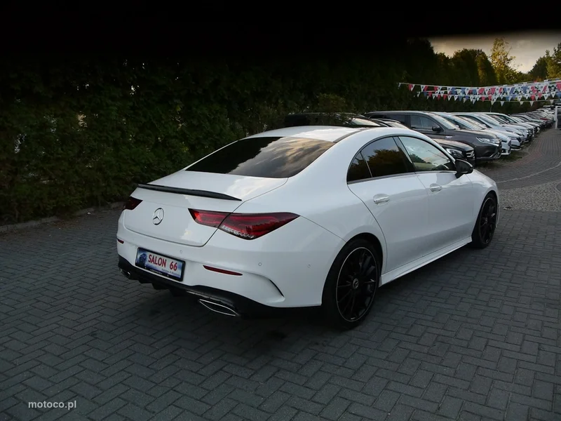 Mercedes-Benz CLA C118 200 5