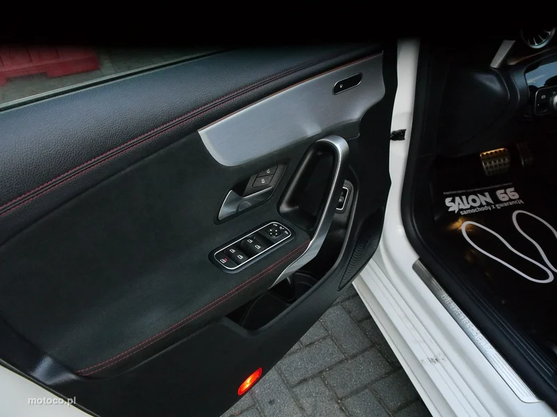 Mercedes-Benz CLA C118 200 42