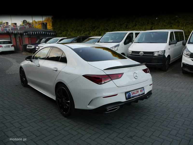 Mercedes-Benz CLA C118 200 6