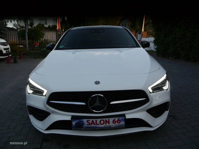 Mercedes-Benz CLA C118 200 7