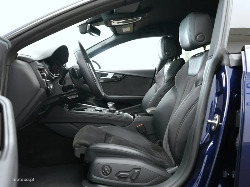 Audi A5 F5 12