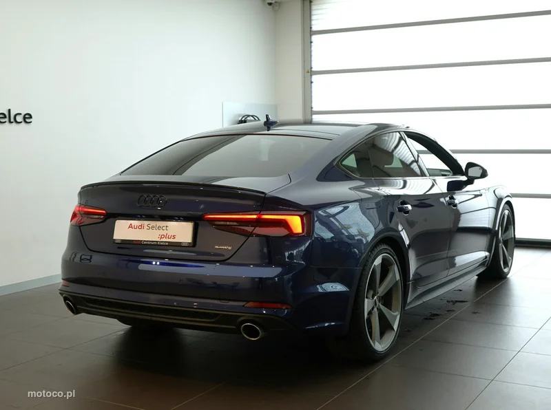 Audi A5 F5 4