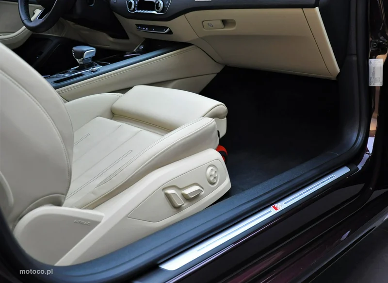 Audi A5 F5 16