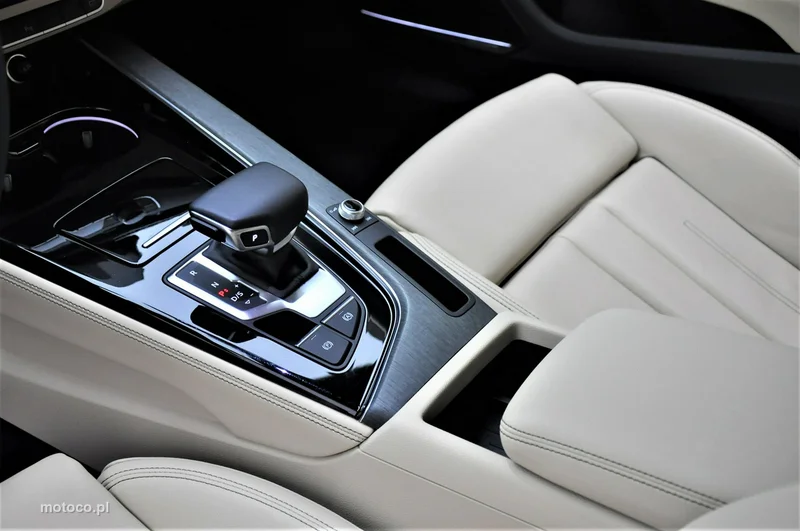 Audi A5 F5 25