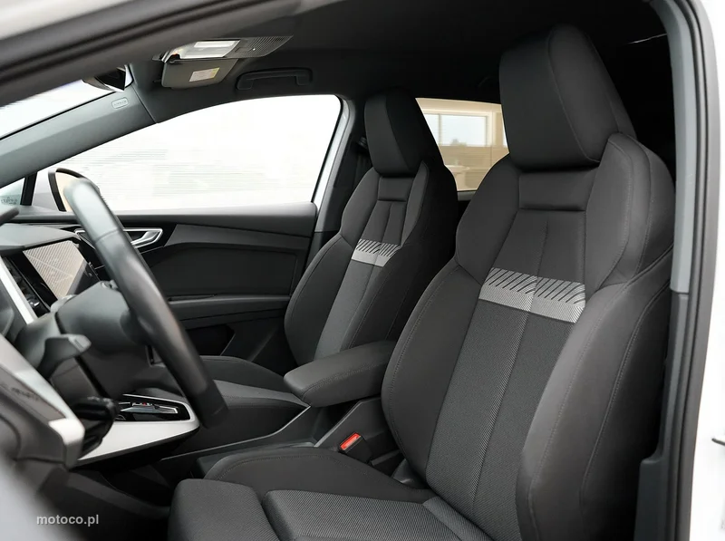 Audi Q4 12