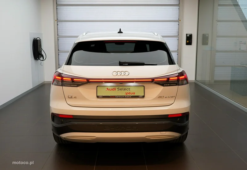 Audi Q4 3