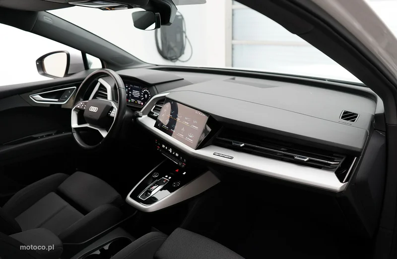 Audi Q4 25