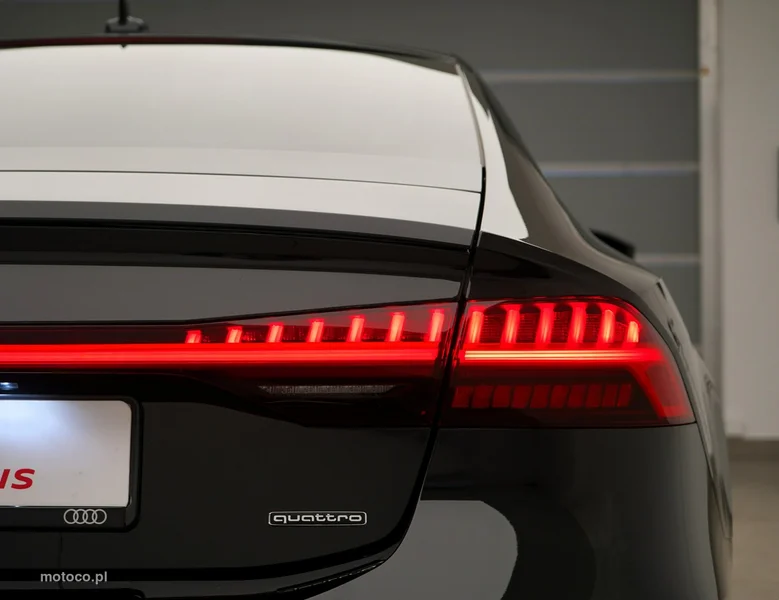 Audi A7 4K 10
