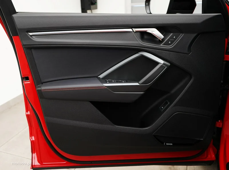 Audi Q3 F3 18