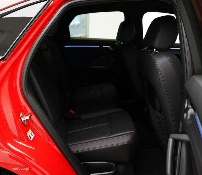 Audi Q3 F3 22
