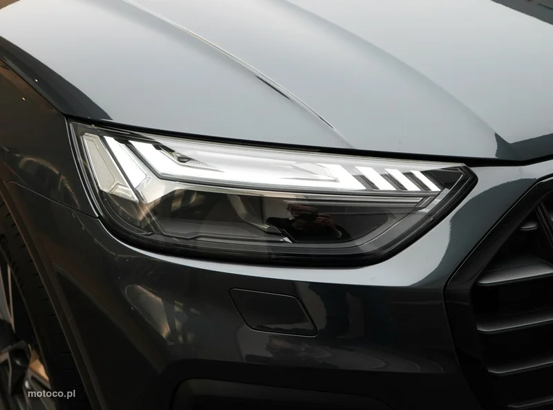 Audi Q5 FY 7