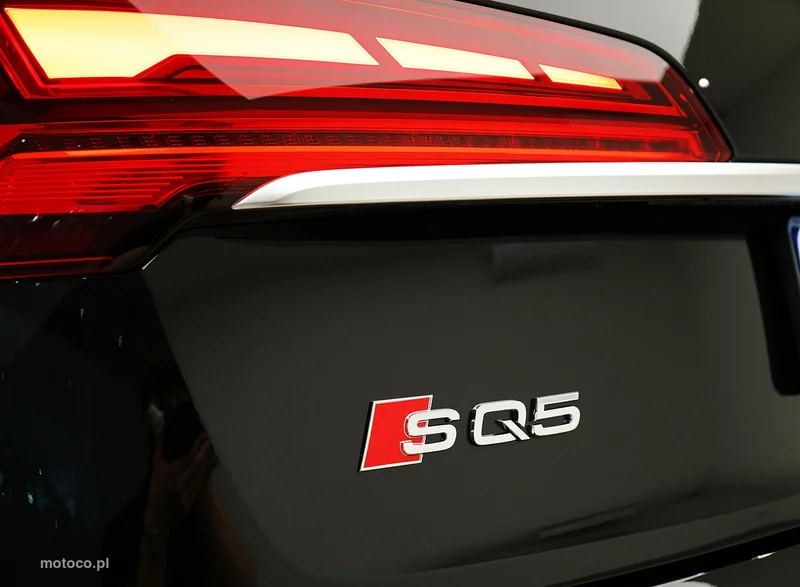 Audi SQ5 11