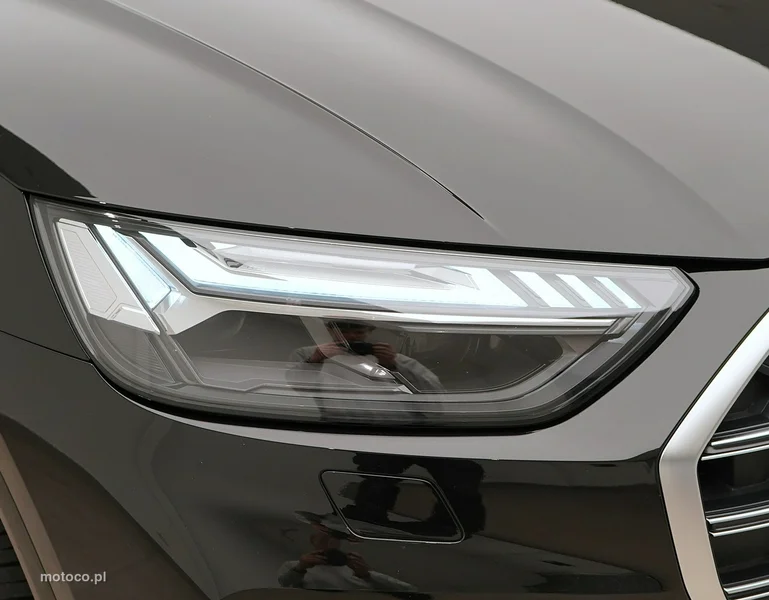 Audi SQ5 8