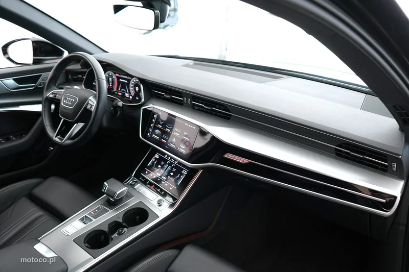 Audi A6 C8 26
