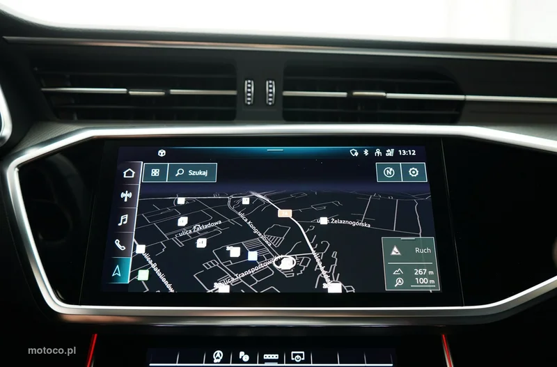 Audi A6 C8 33