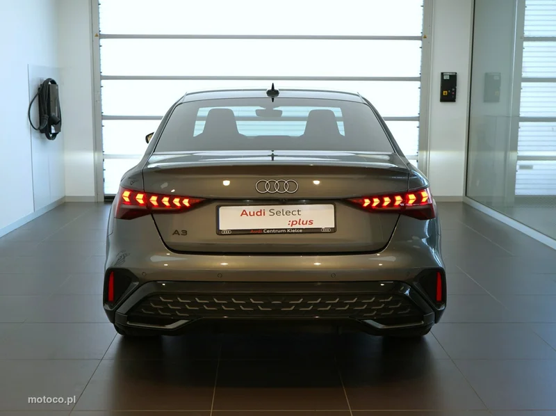 Audi A3 8Y 3