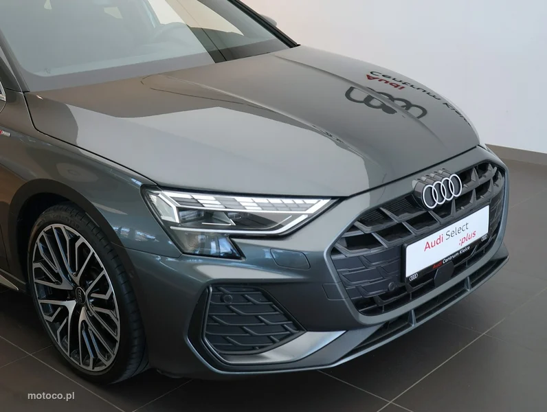 Audi A3 8Y 7