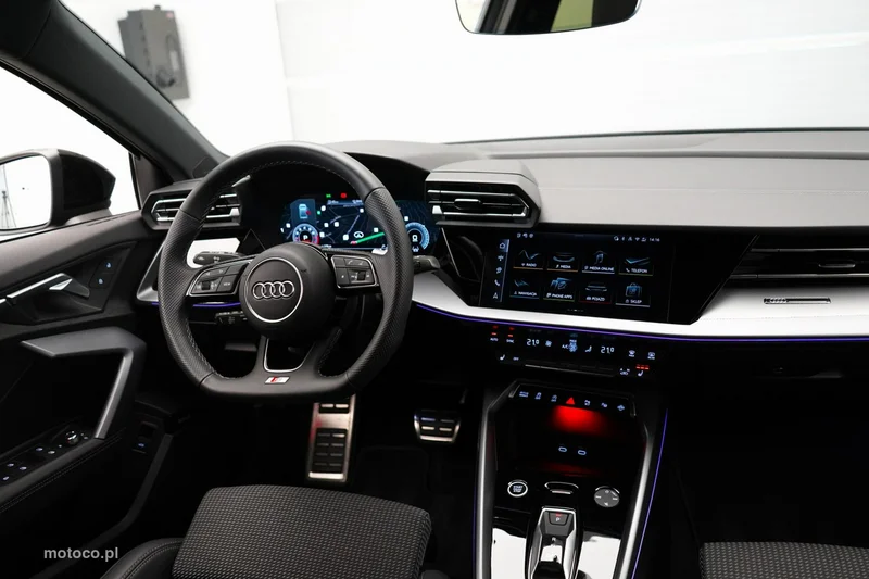 Audi A3 8Y 12